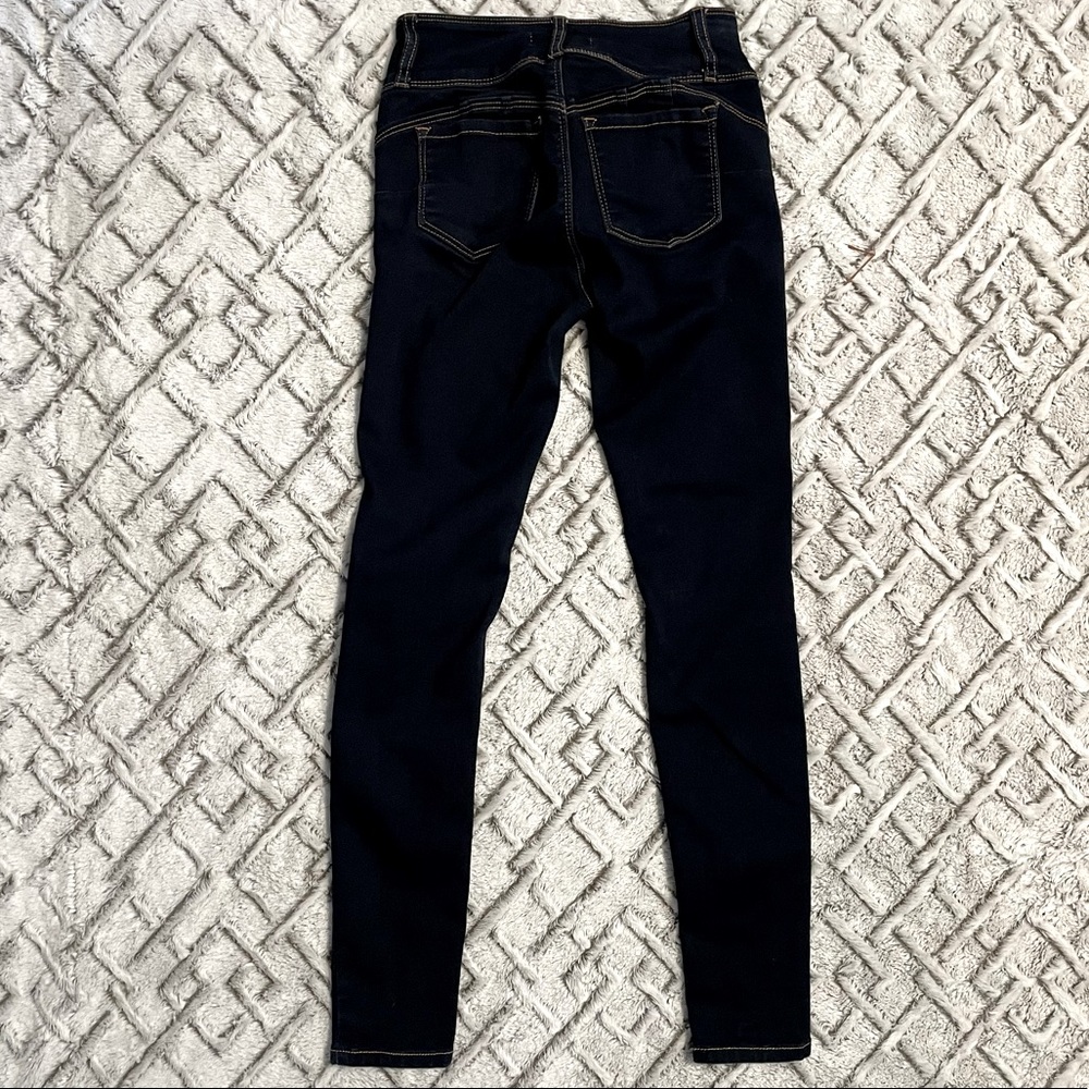 Jeans - Picture 2 of 2